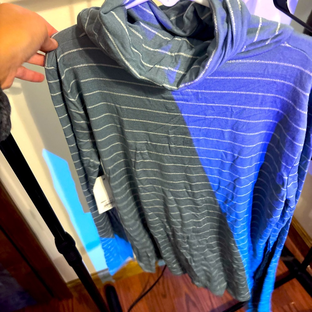 Kohl's Gray and Blue Cowl Neck Top
